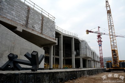 王軍市長督查麥積區及經開區重大項目建設情況 實地察進展，強調高質量安全施工